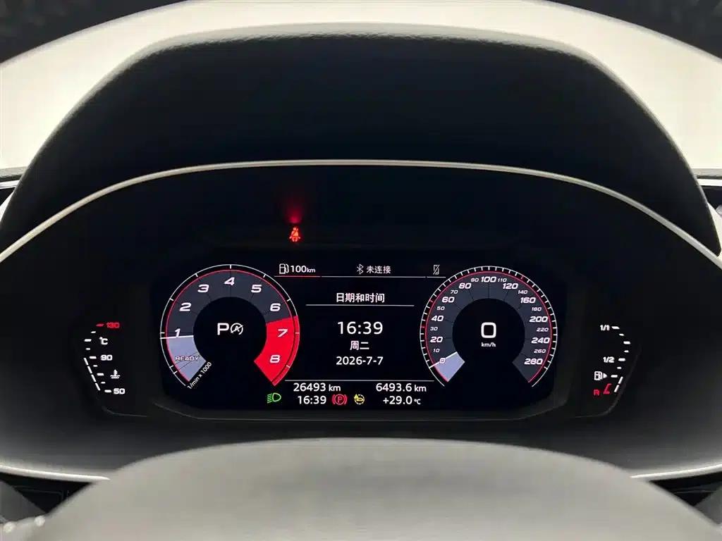 Audi Q3 2022 35 TFSI Progressive Dynamic — миниатюра 6