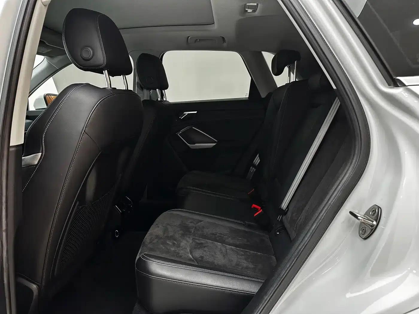 Audi Q3 2022 35 TFSI Fashion Dynamic Edition — миниатюра 15