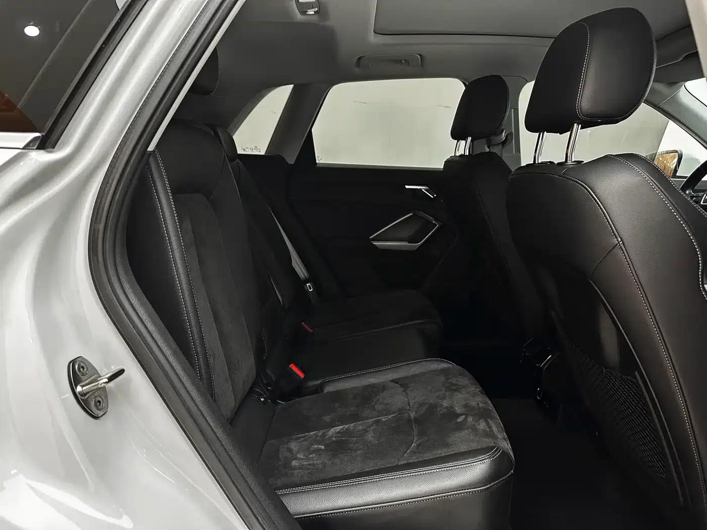 Audi Q3 2022 35 TFSI Fashion Dynamic Edition — миниатюра 16