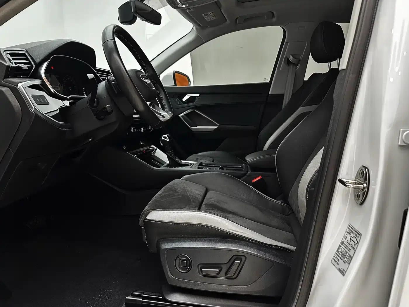 Audi Q3 2022 35 TFSI Fashion Dynamic Edition — миниатюра 18
