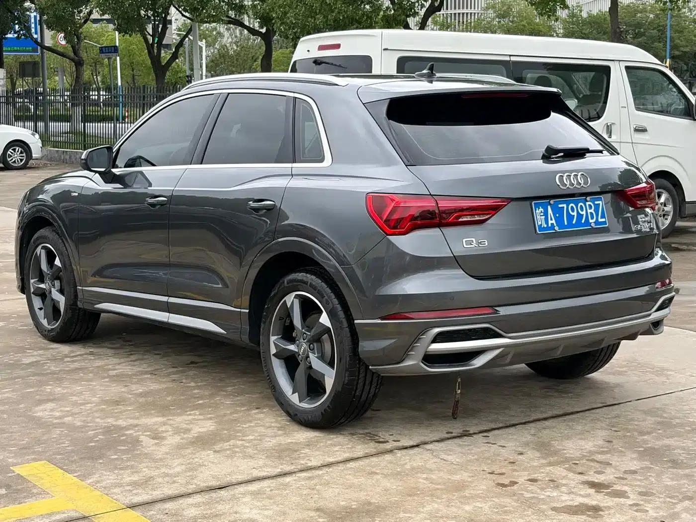 Audi Q3 2020 35 TFSI Fashion Dynamic Edition — миниатюра 4