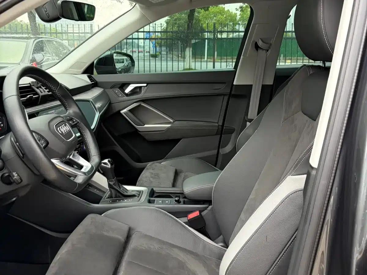 Audi Q3 2022 35 TFSI Fashion Dynamic Edition — миниатюра 6