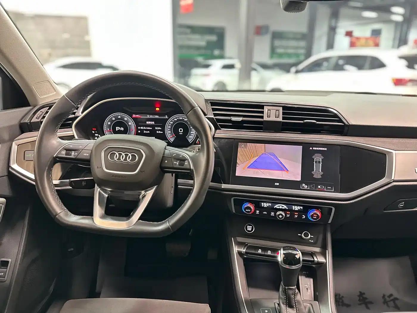 Audi Q3 2022 35 TFSI Fashion Dynamic Edition — миниатюра 21