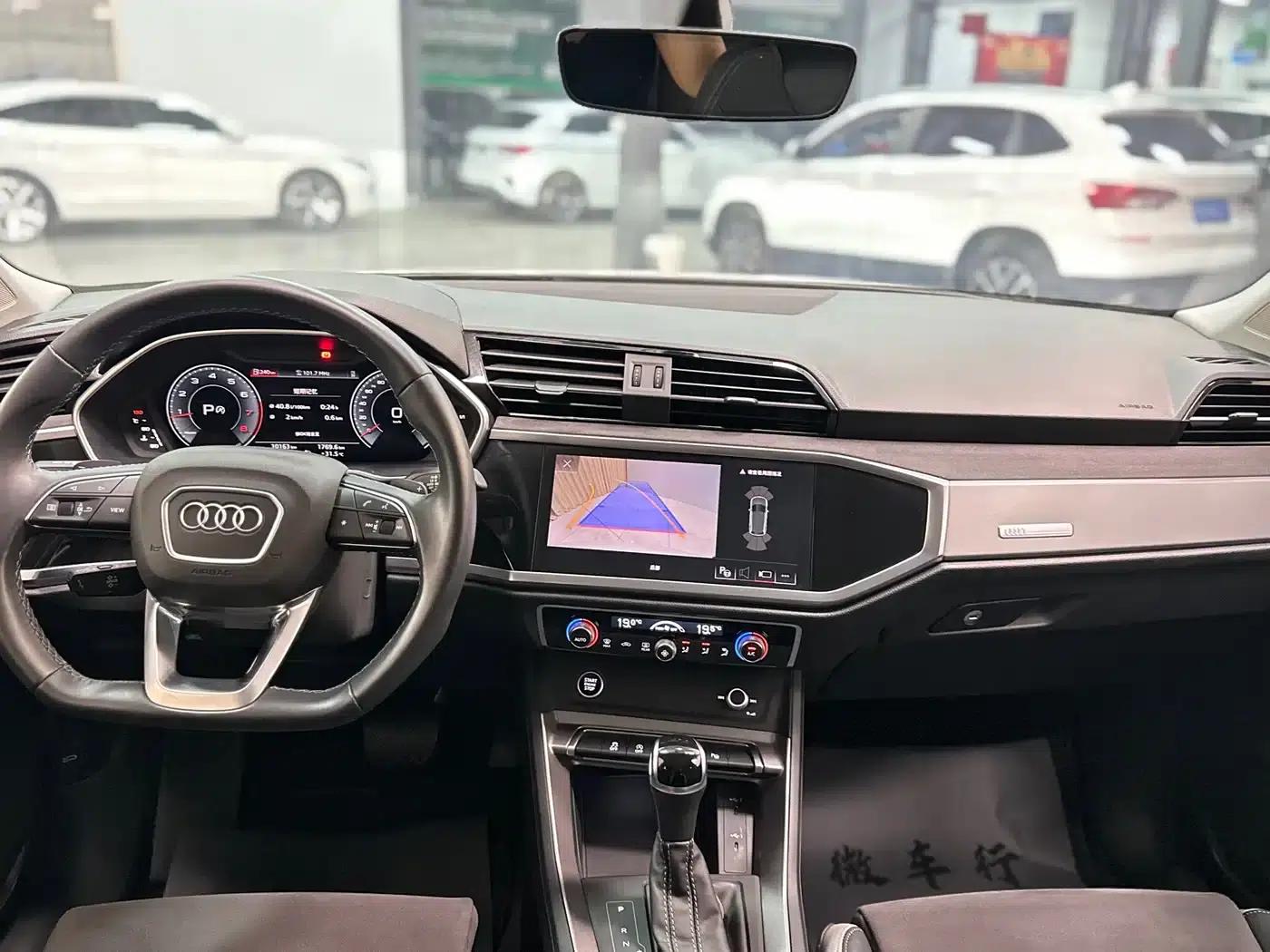Audi Q3 2022 35 TFSI Fashion Dynamic Edition — миниатюра 22