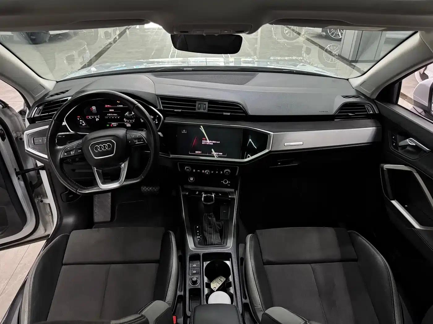 Audi Q3 2022 35 TFSI Fashion Dynamic Edition — миниатюра 12