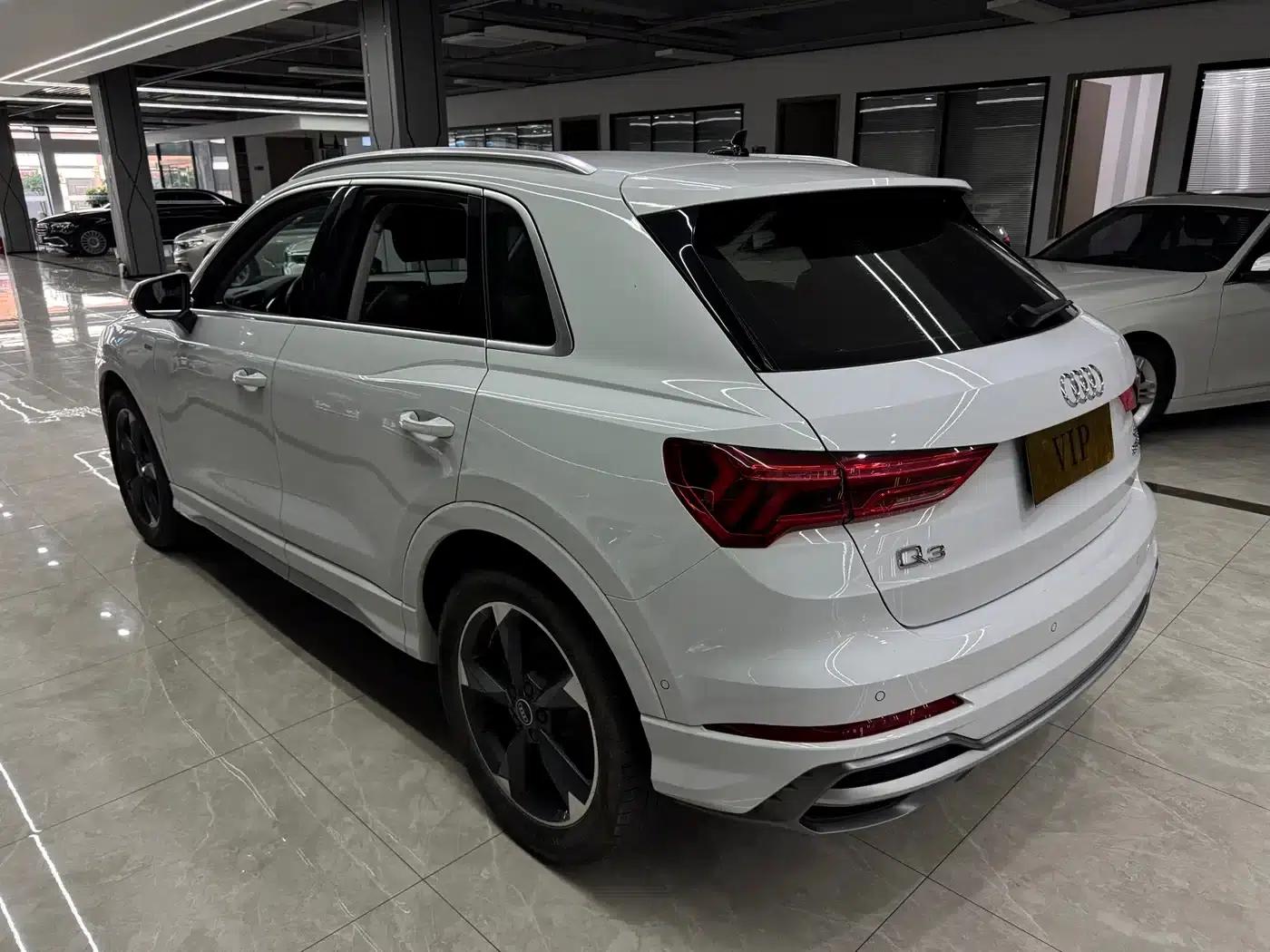 Audi Q3 2022 35 TFSI Fashion Dynamic Edition — миниатюра 6