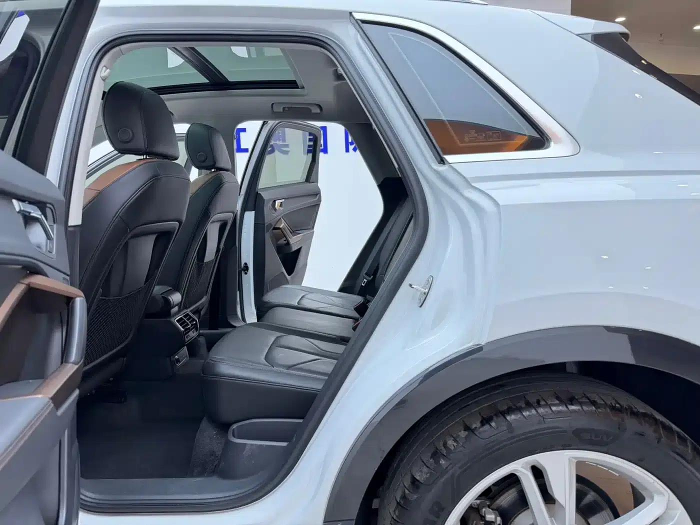 Audi Q3 2021 35 TFSI Fashion Elegance — миниатюра 15