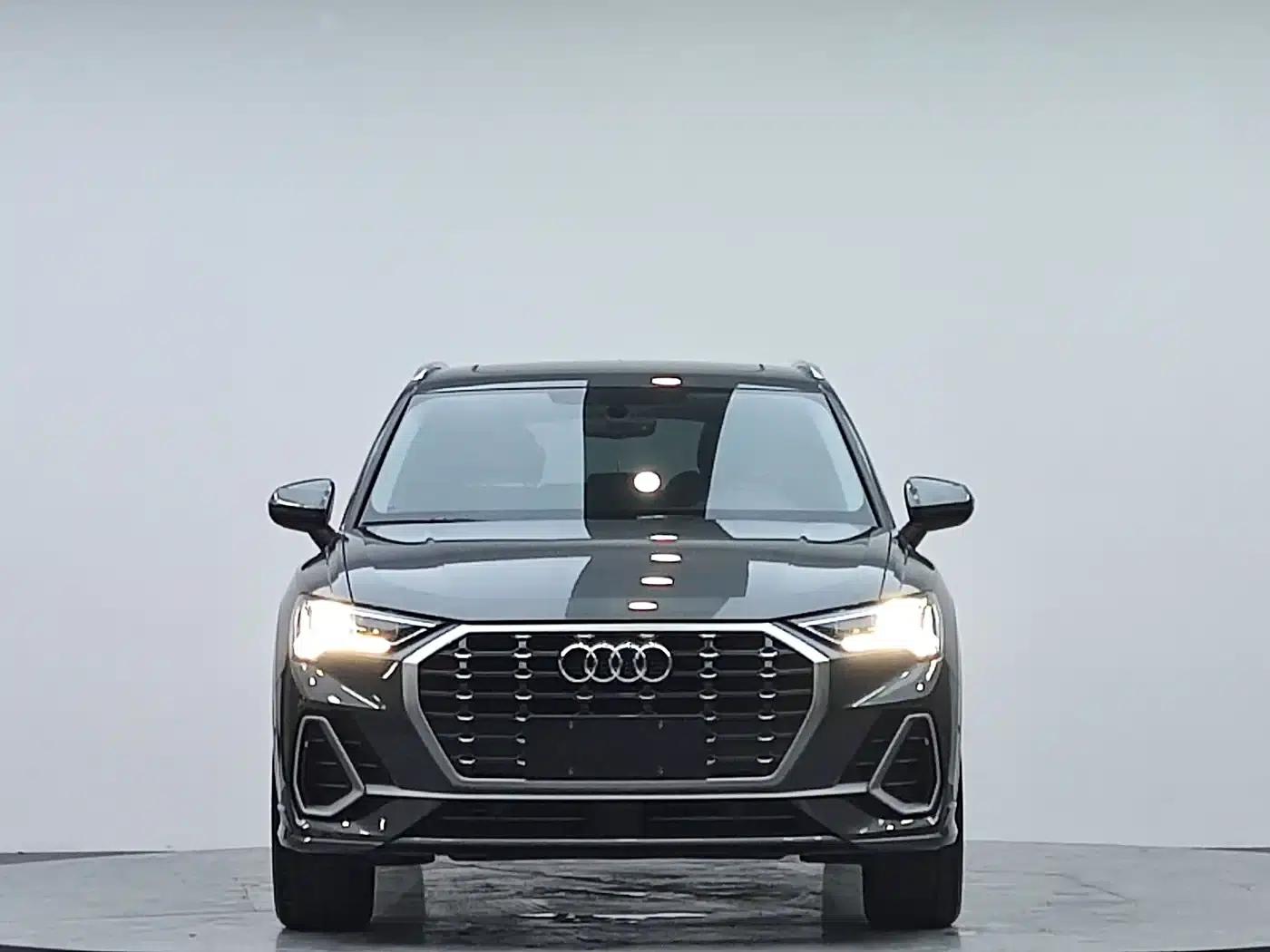 Audi Q3 2023 35 TFSI Fashion Dynamic (1.4T) — миниатюра 2