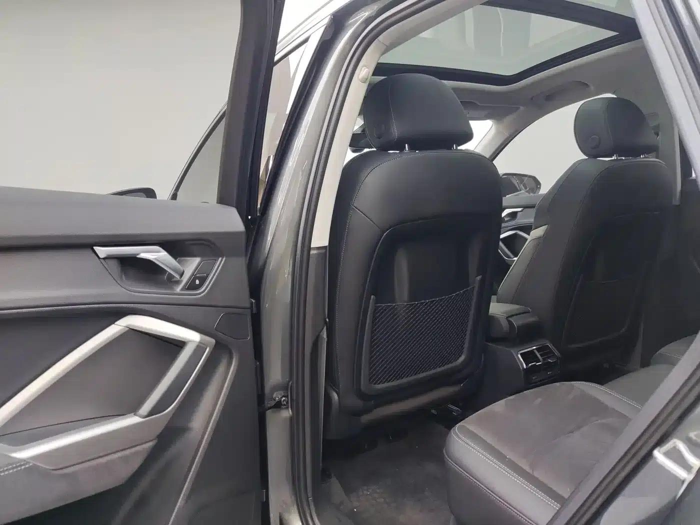 Audi Q3 2023 35 TFSI Fashion Dynamic (1.4T) — миниатюра 17