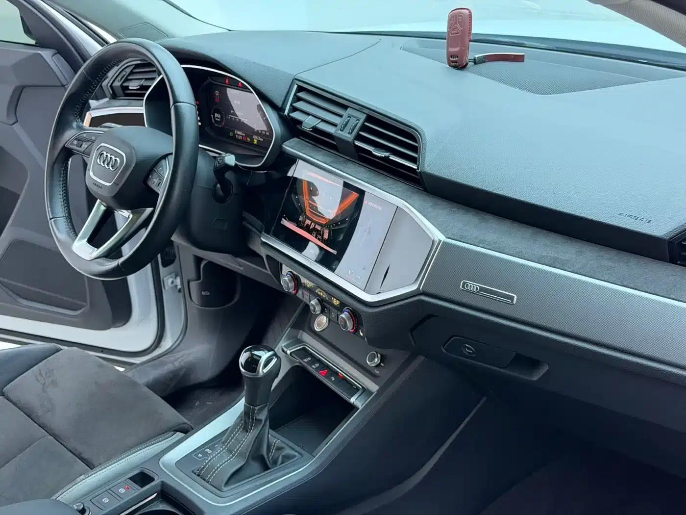 Audi Q3 2022 35 TFSI Progressive Dynamic — миниатюра 11