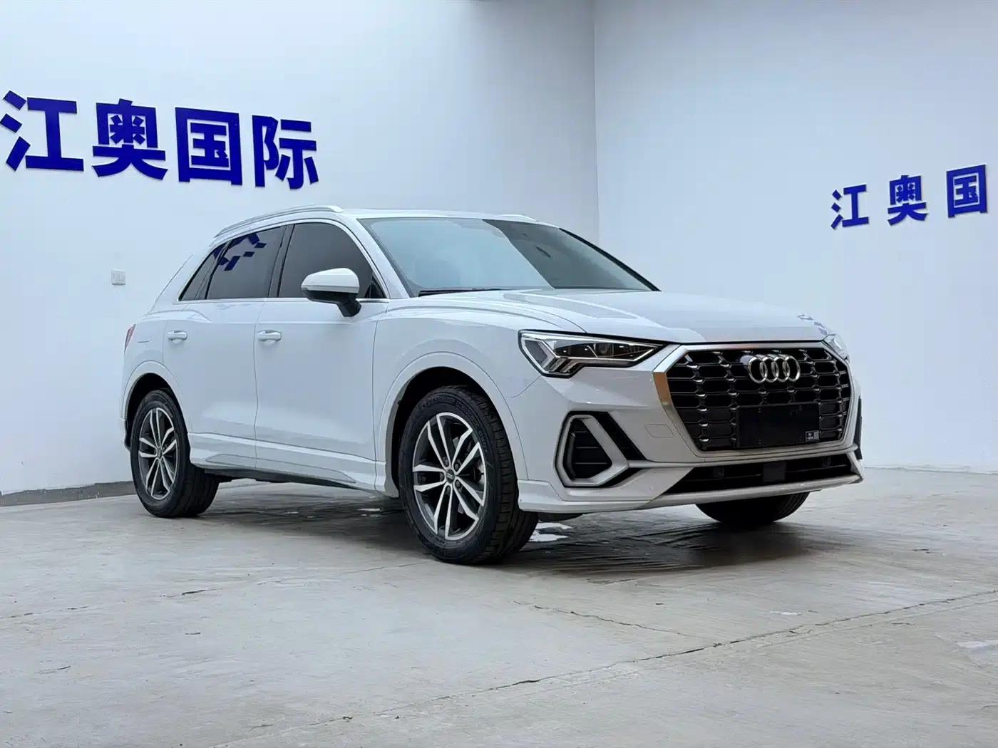 Audi Q3 2022 35 TFSI Progressive Dynamic — миниатюра 3