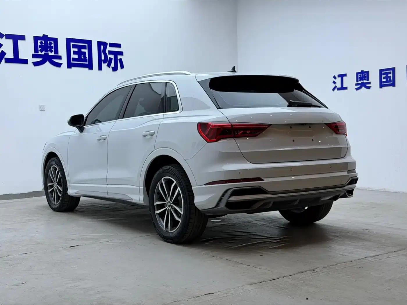 Audi Q3 2022 35 TFSI Progressive Dynamic — миниатюра 21