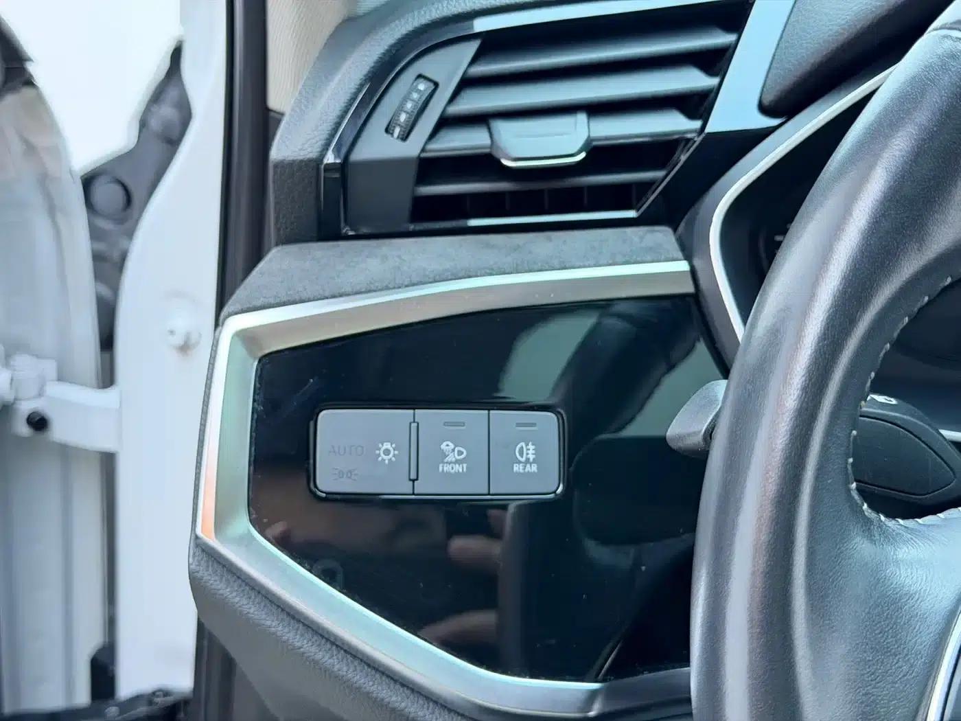 Audi Q3 2022 35 TFSI Progressive Dynamic — миниатюра 6