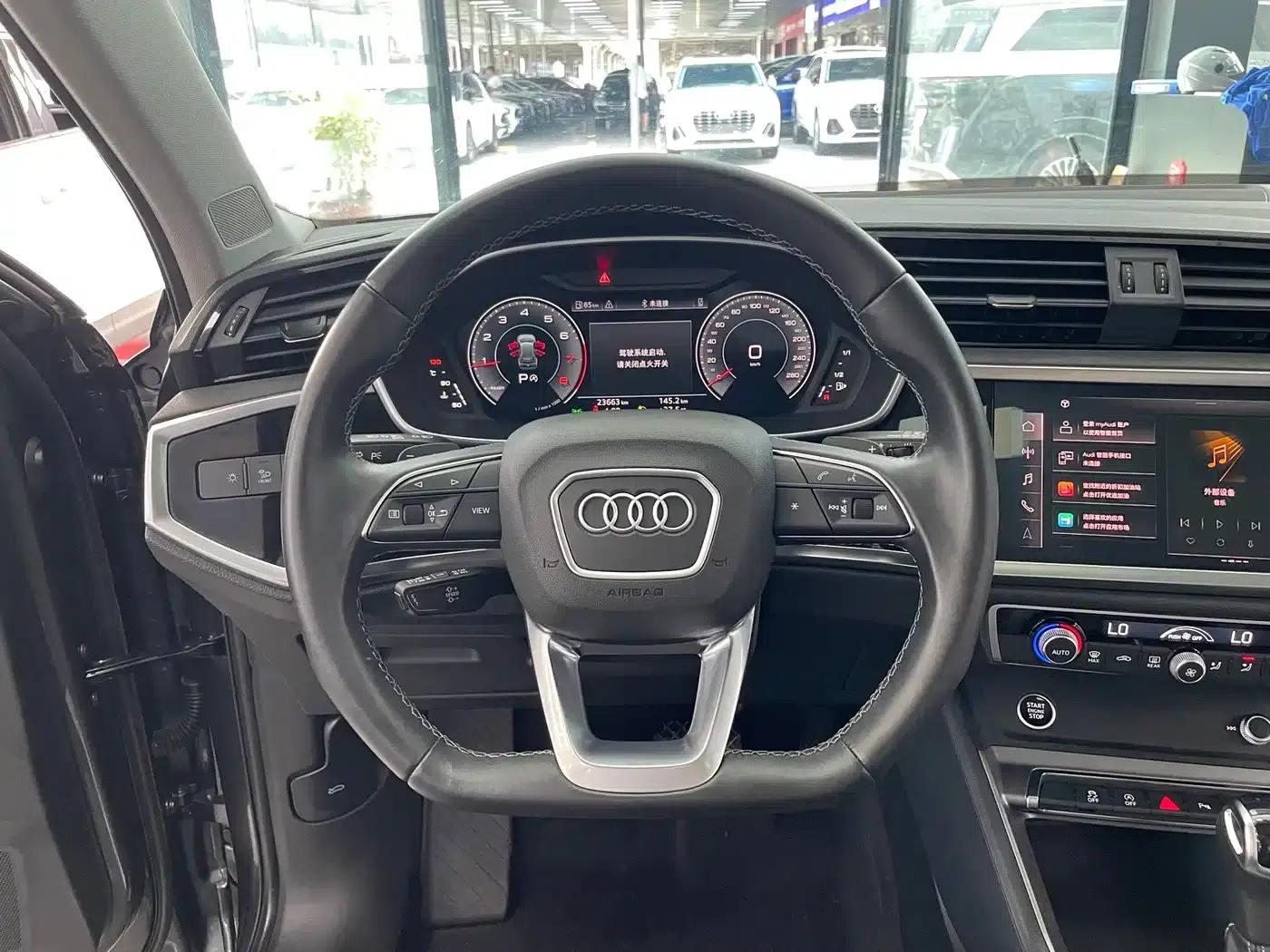 Audi Q3 2023 35 TFSI Fashion Dynamic (1.4T) — миниатюра 9