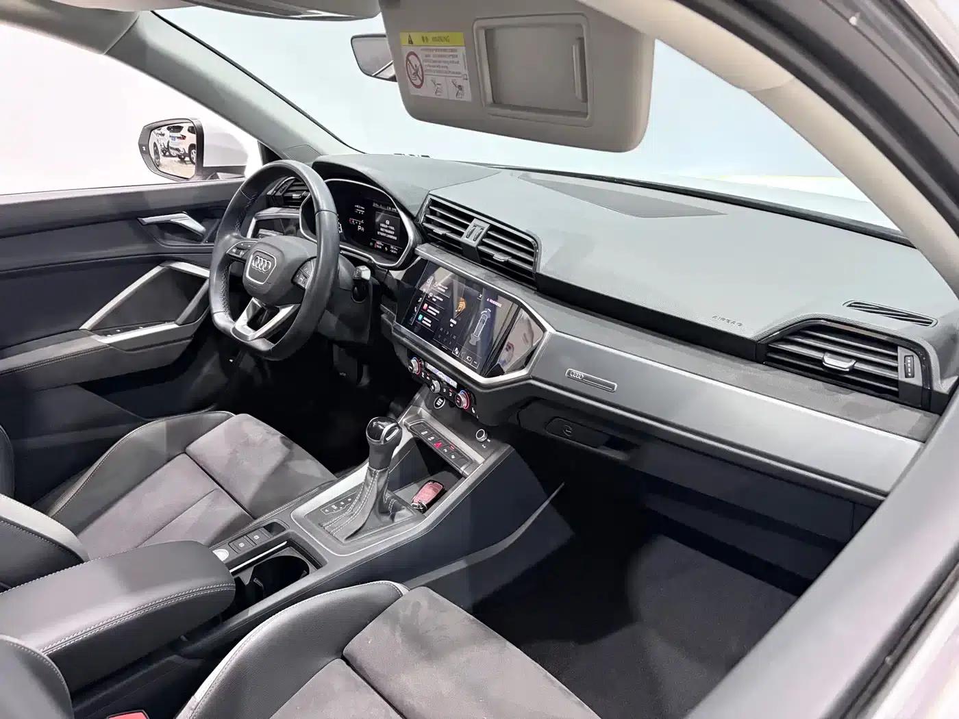 Audi Q3 2022 35 TFSI Fashion Dynamic Edition — миниатюра 17