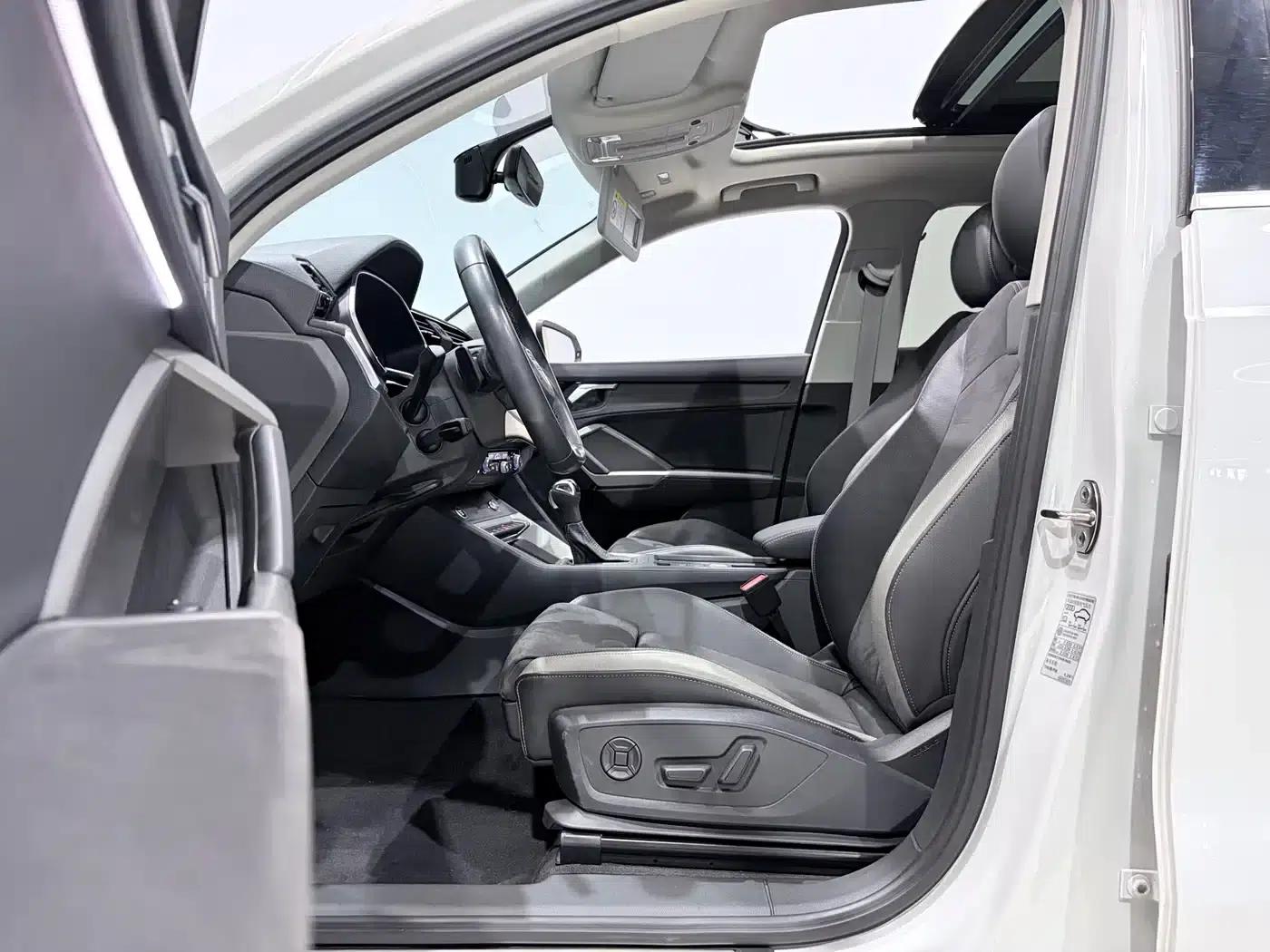 Audi Q3 2022 35 TFSI Fashion Dynamic Edition — миниатюра 7