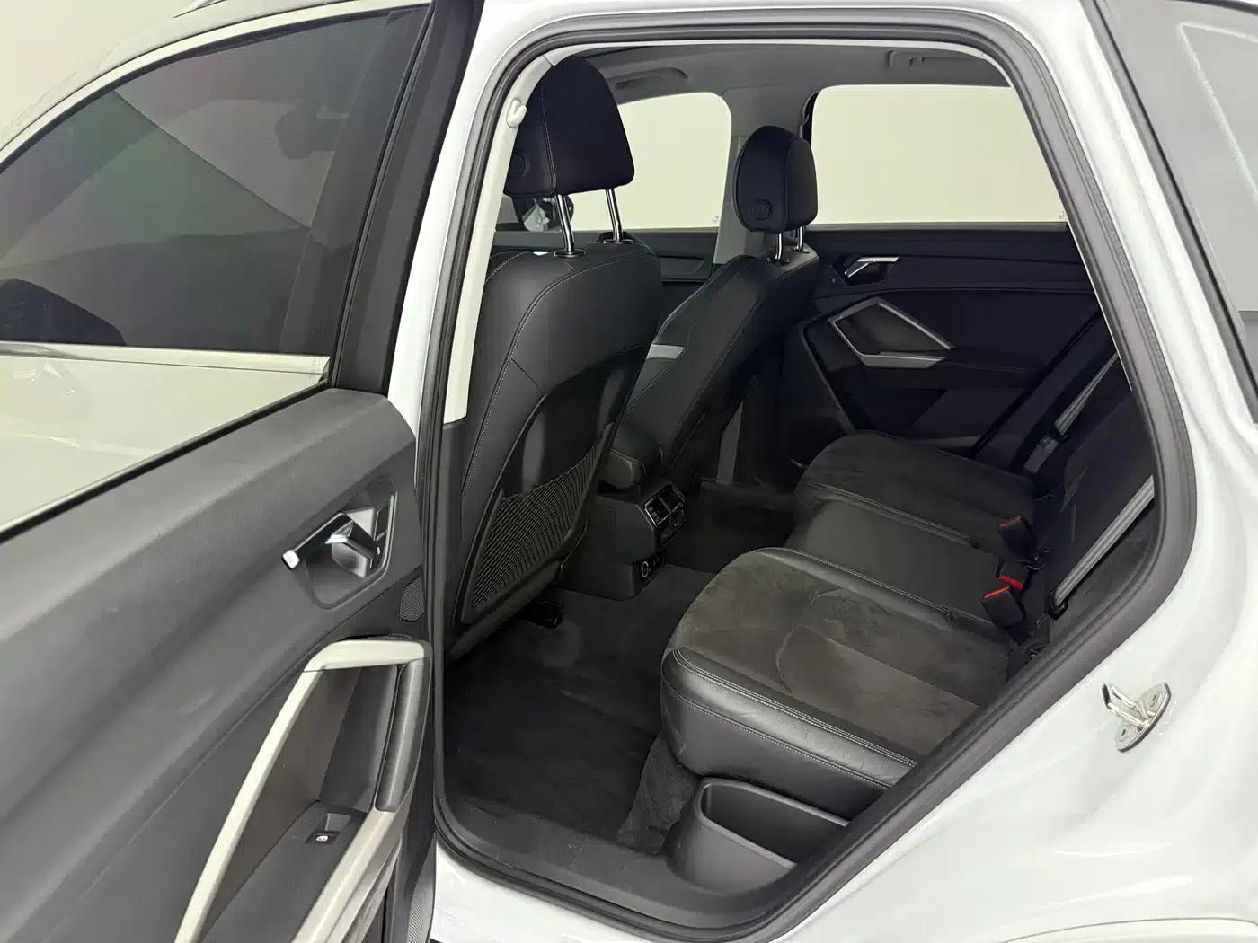 Audi Q3 2022 35 TFSI Progressive Dynamic — миниатюра 18