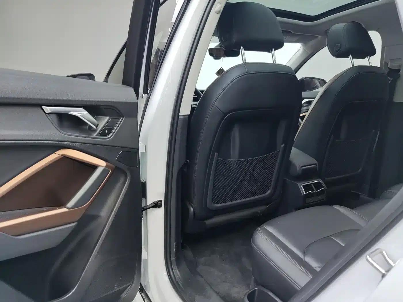 Audi Q3 2023 35 TFSI Fashion Elegance (1.4T) — миниатюра 17