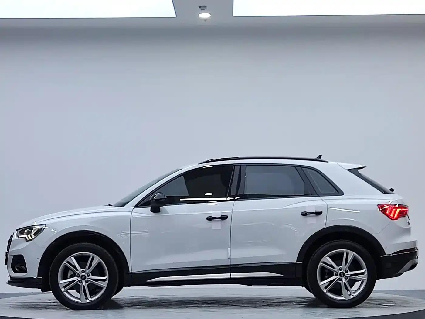 Audi Q3 2023 35 TFSI Fashion Elegance (1.4T) — миниатюра 5