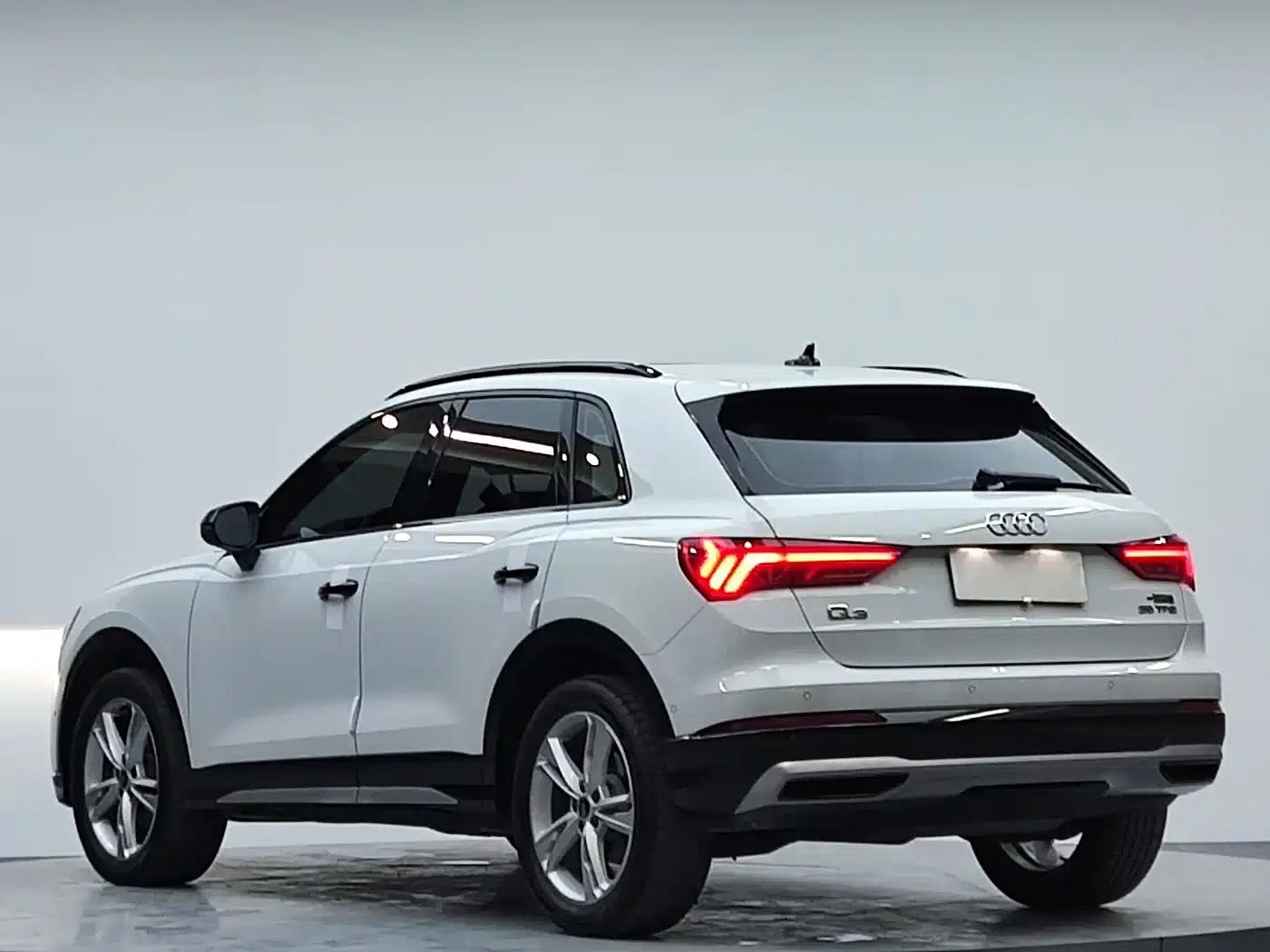 Audi Q3 2023 35 TFSI Fashion Elegance (1.4T) — миниатюра 6