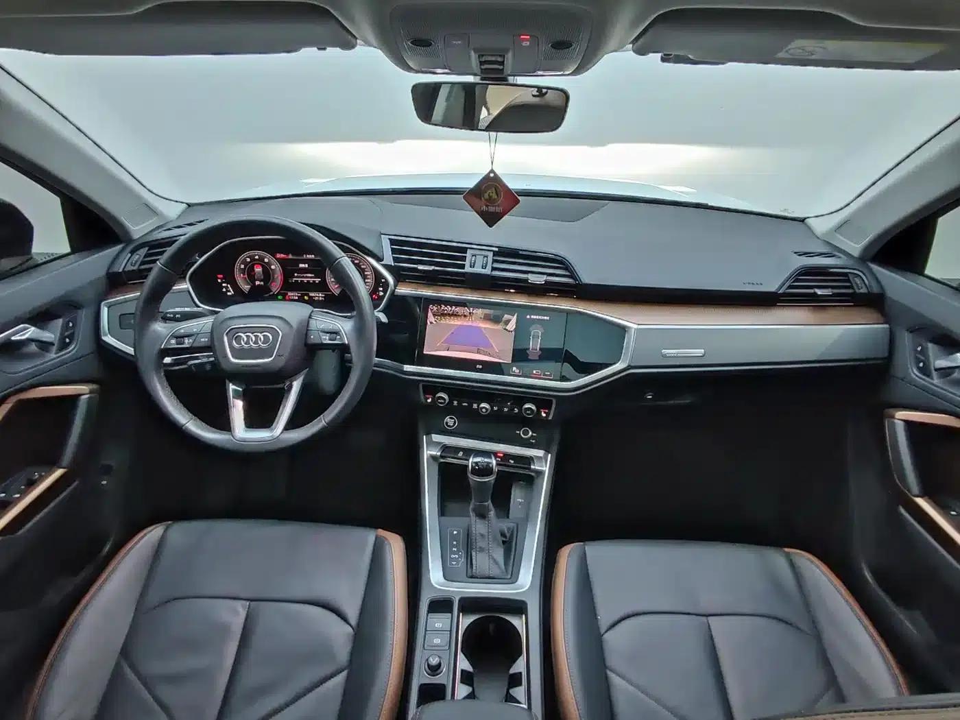 Audi Q3 2023 35 TFSI Fashion Elegance (1.4T) — миниатюра 9