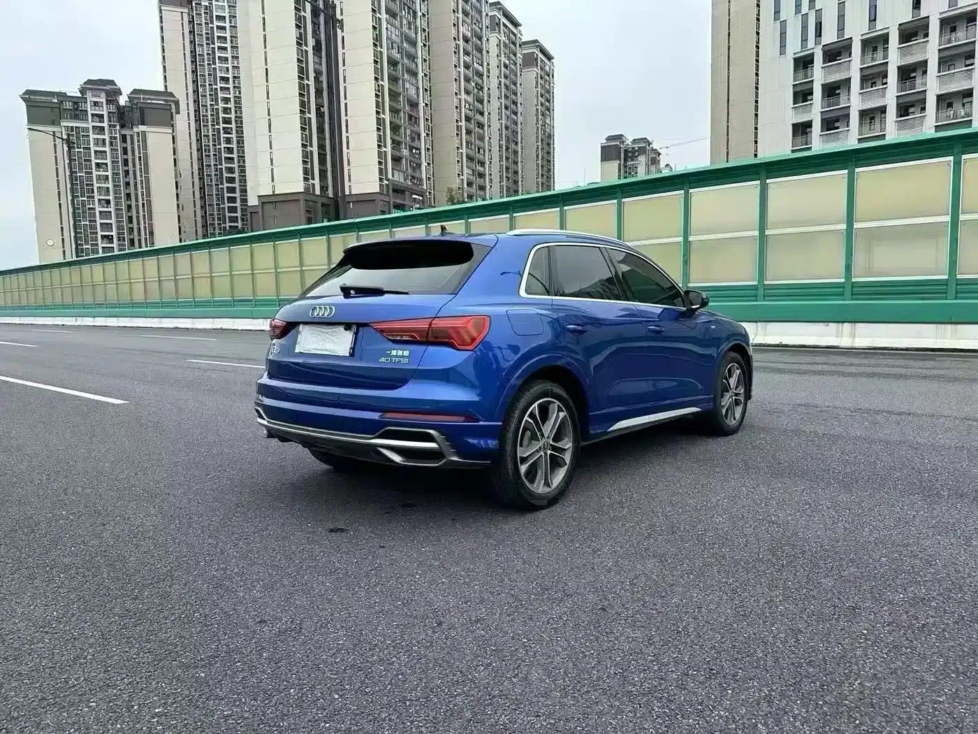 Audi Q3 2022 40 TFSI RS Package Sport Edition — миниатюра 9