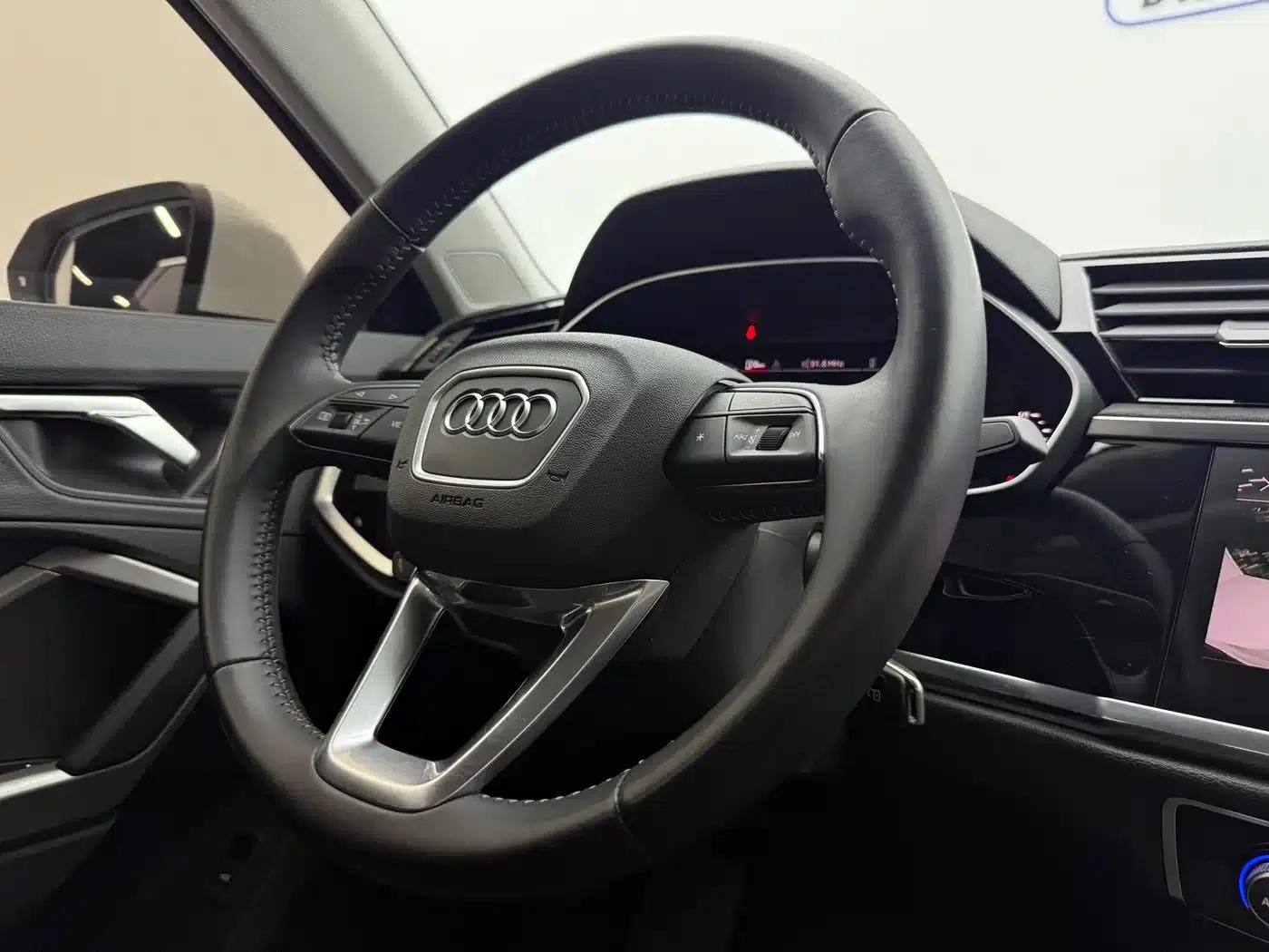 Audi Q3 2022 35 TFSI Progressive Dynamic — миниатюра 14
