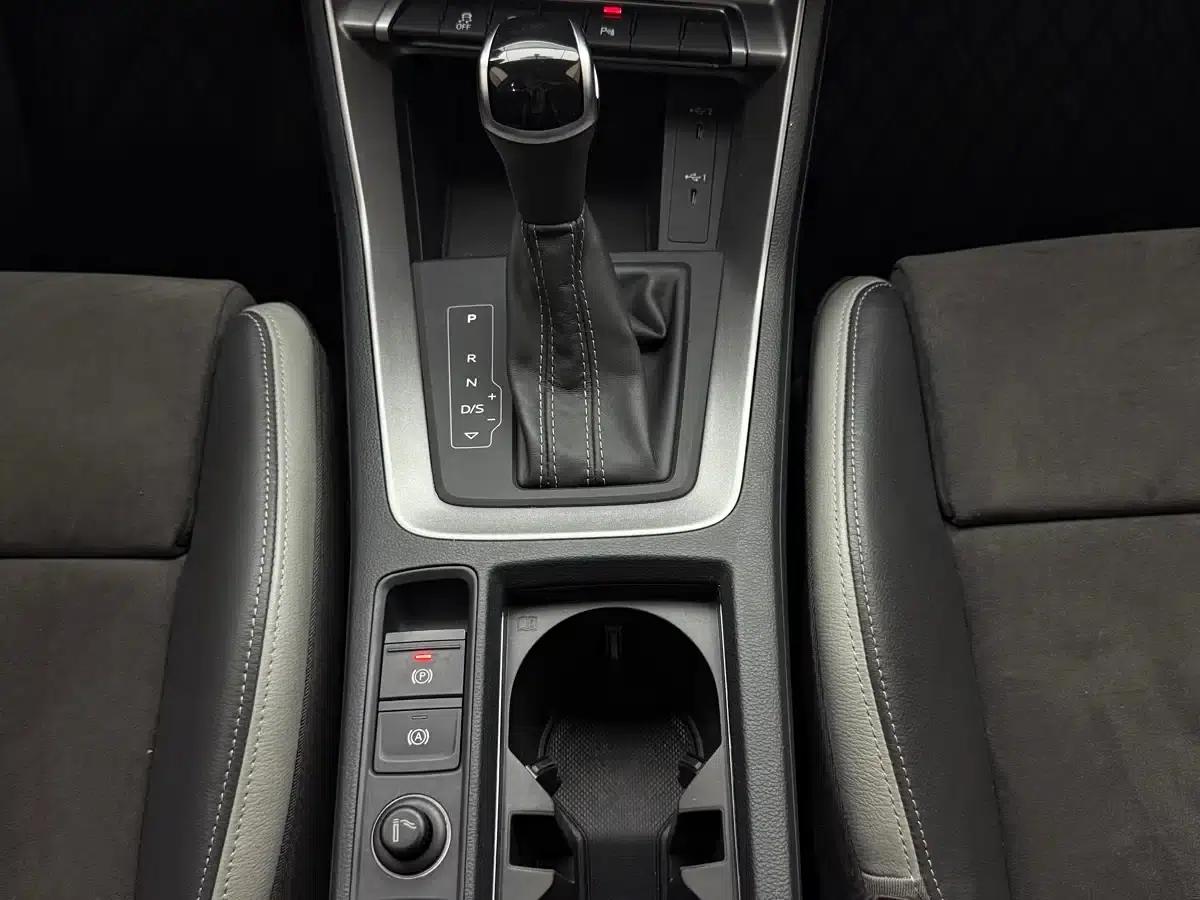 Audi Q3 2022 35 TFSI Progressive Dynamic — миниатюра 15