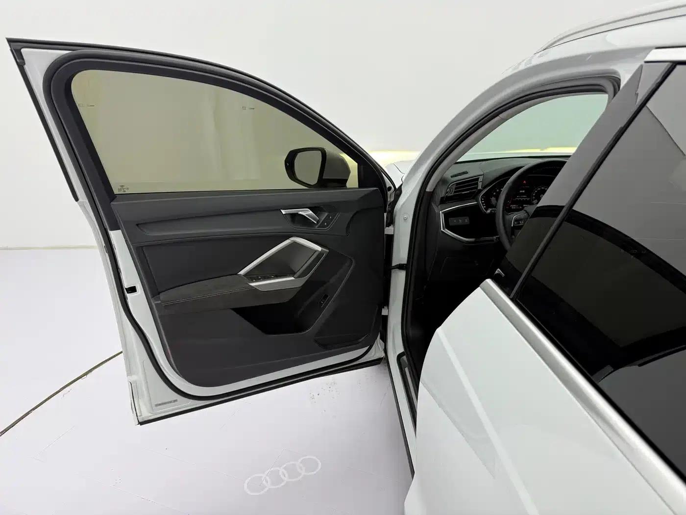 Audi Q3 2022 35 TFSI Progressive Dynamic — миниатюра 20