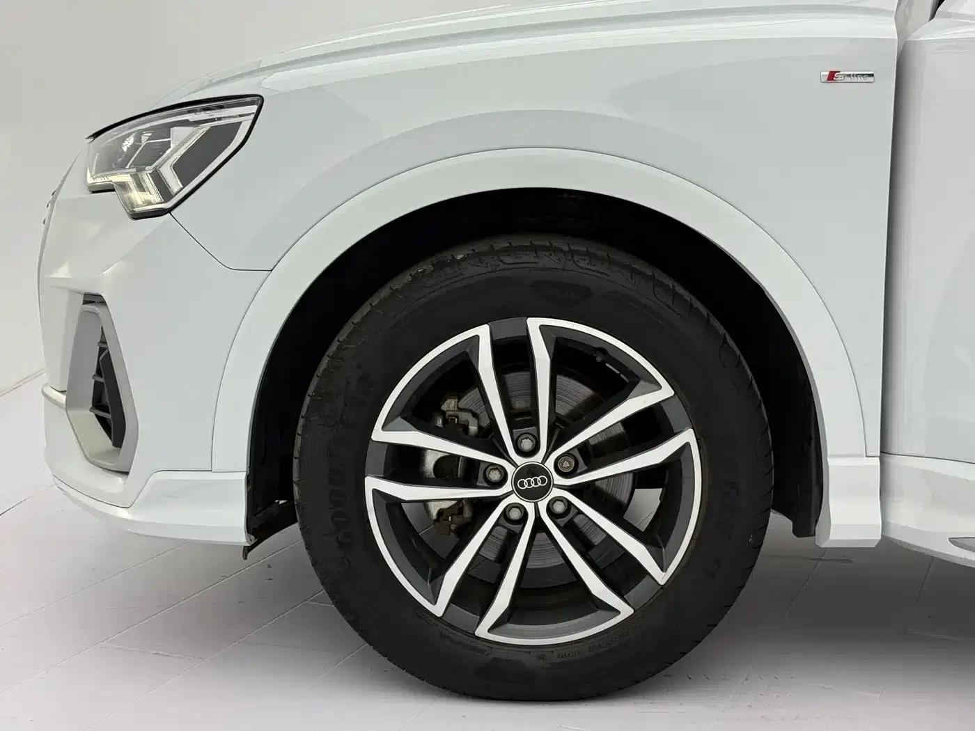 Audi Q3 2022 35 TFSI Progressive Dynamic — миниатюра 21