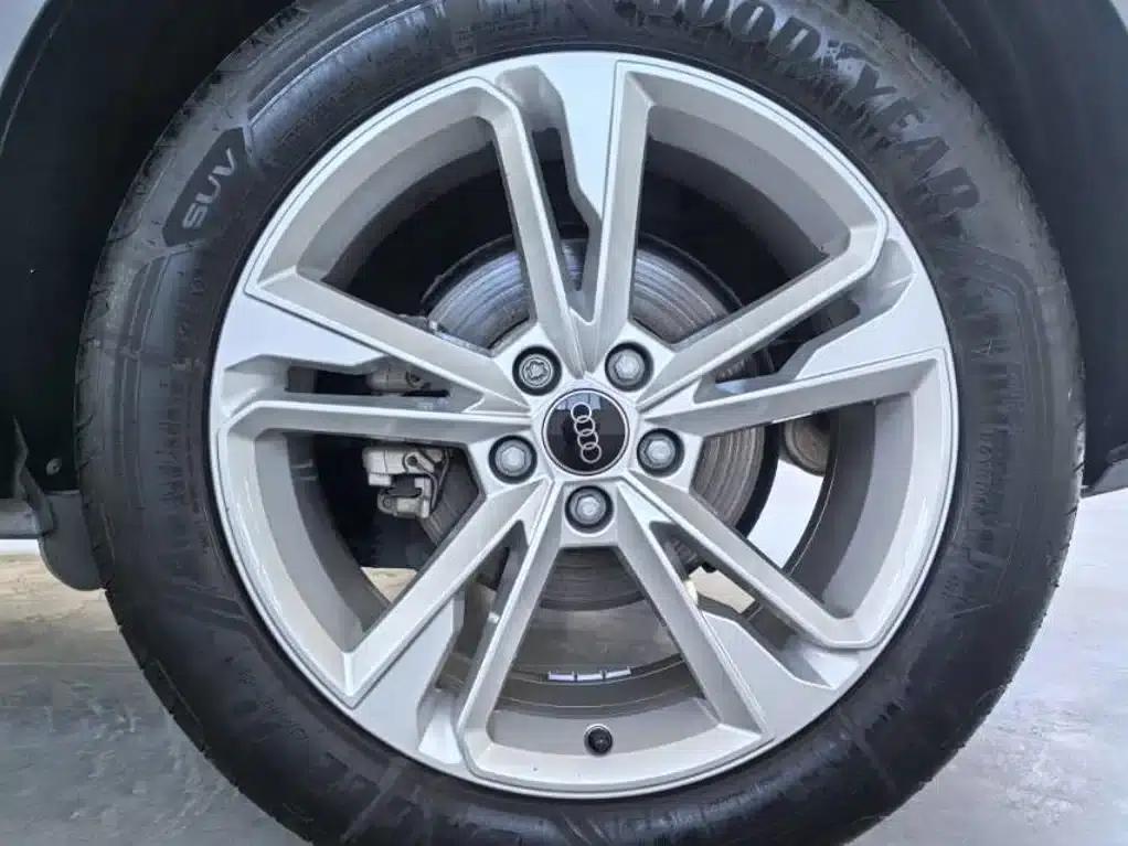 Audi Q3 2023 35 TFSI Fashion Elegance (1.4T) — миниатюра 23