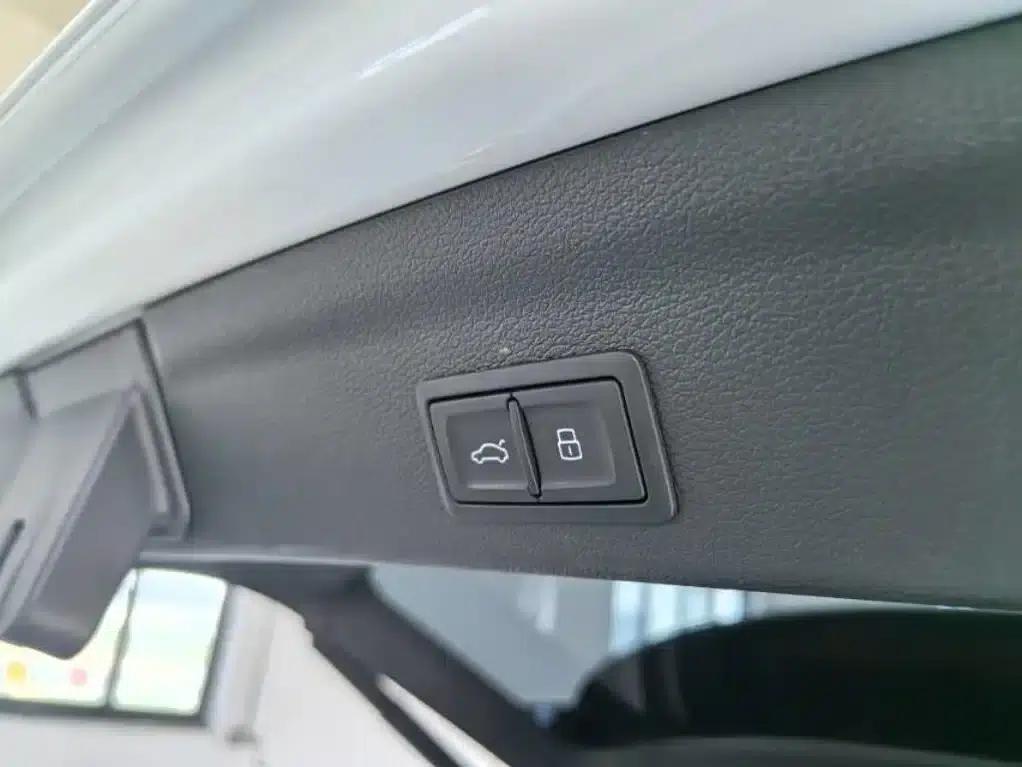 Audi Q3 2023 35 TFSI Fashion Elegance (1.4T) — миниатюра 8