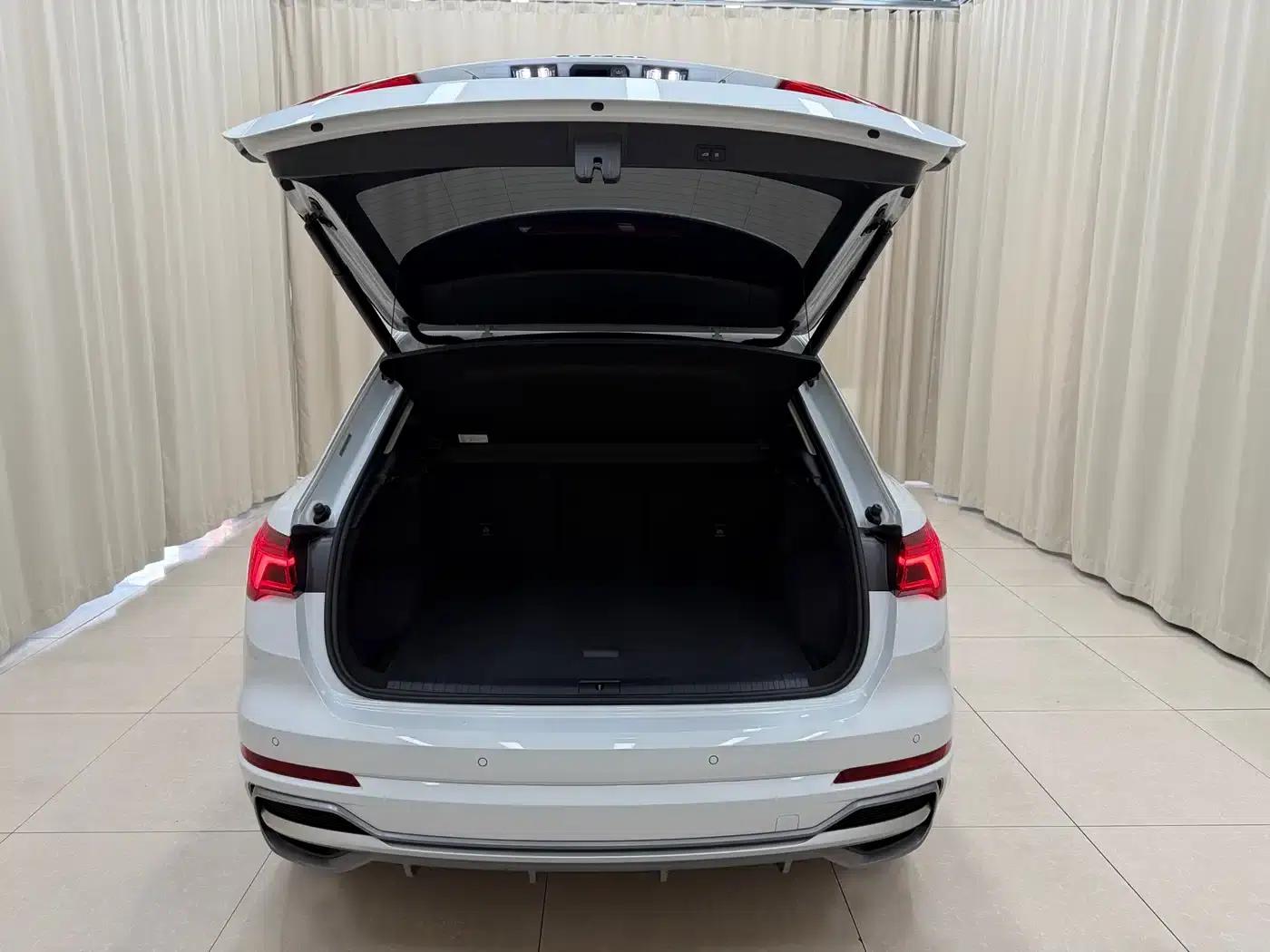 Audi Q3 2022 35 TFSI Fashion Dynamic Edition — миниатюра 23