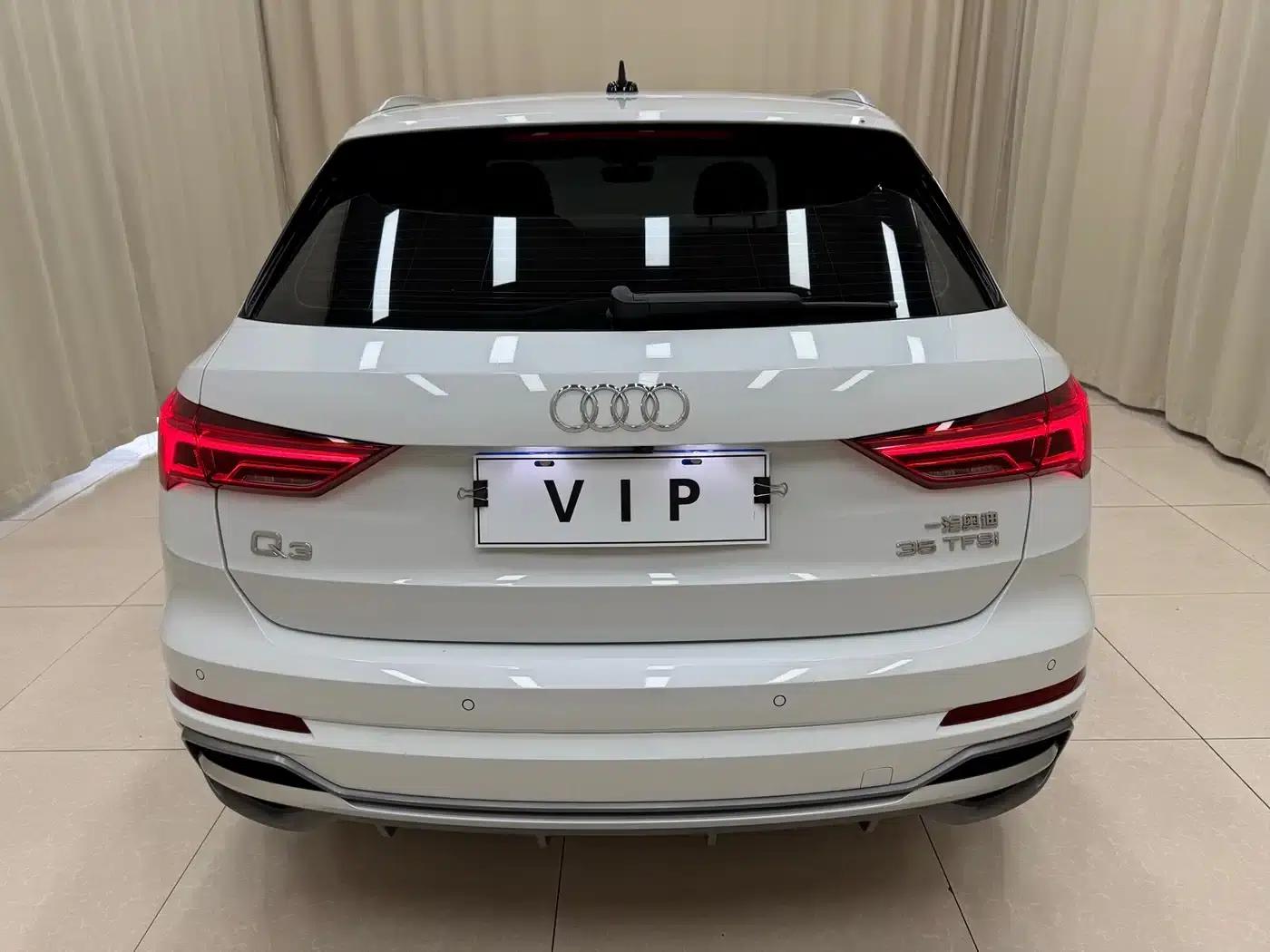 Audi Q3 2022 35 TFSI Fashion Dynamic Edition — миниатюра 4