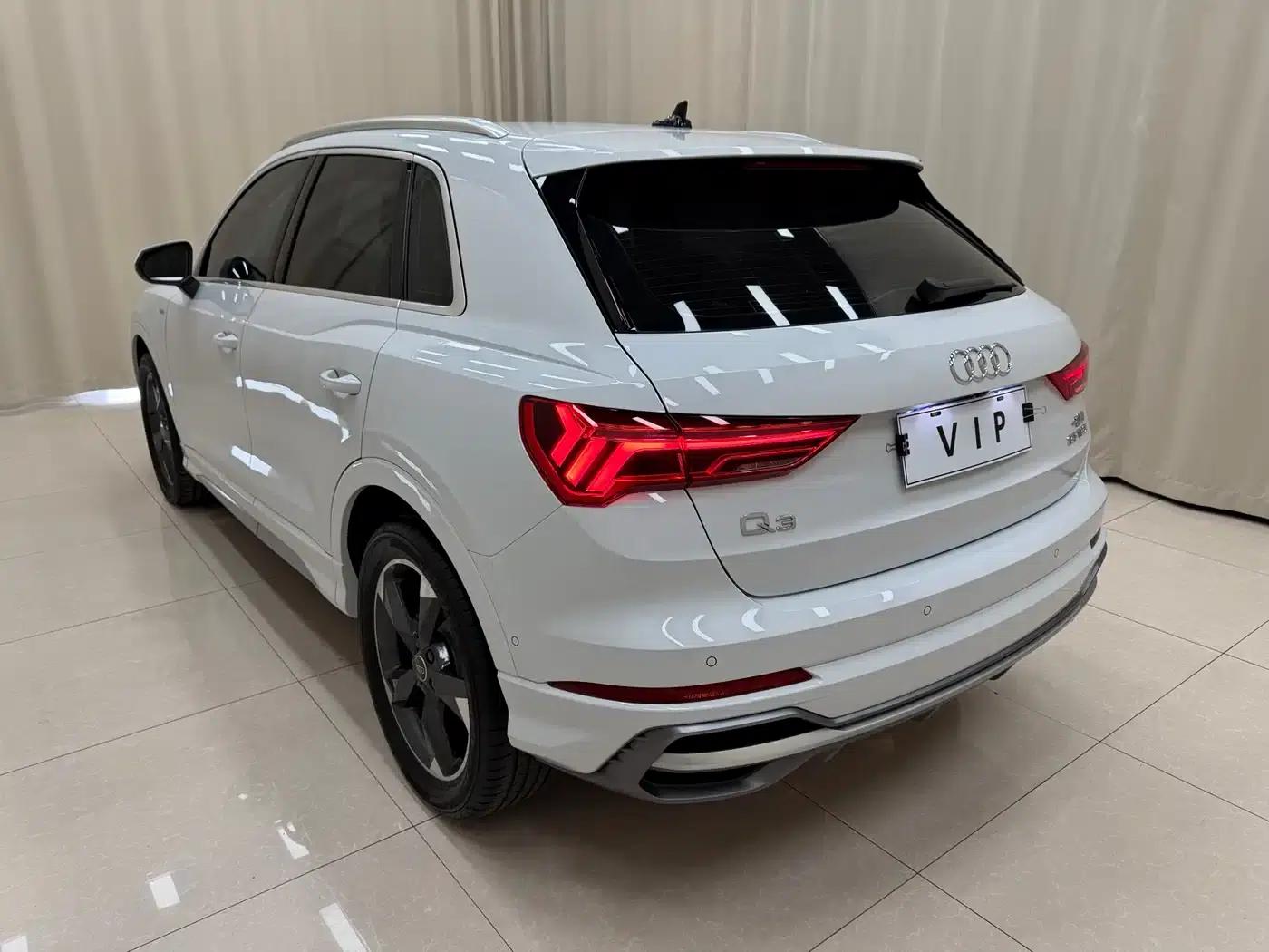 Audi Q3 2022 35 TFSI Fashion Dynamic Edition — миниатюра 6