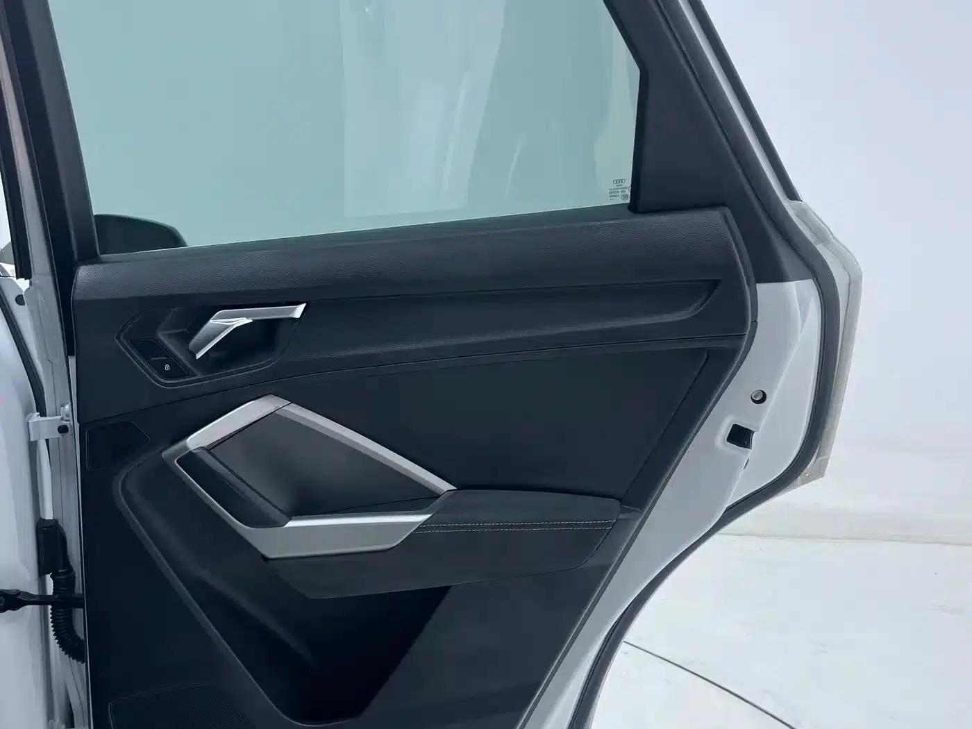 Audi Q3 2022 35 TFSI Fashion Dynamic Edition — миниатюра 17