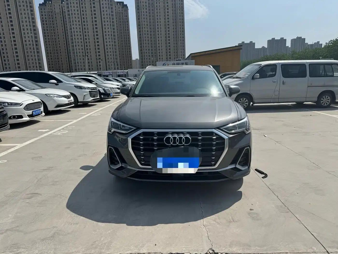 Audi Q3 2023 35 TFSI Fashion Dynamic (1.5T) — миниатюра 2