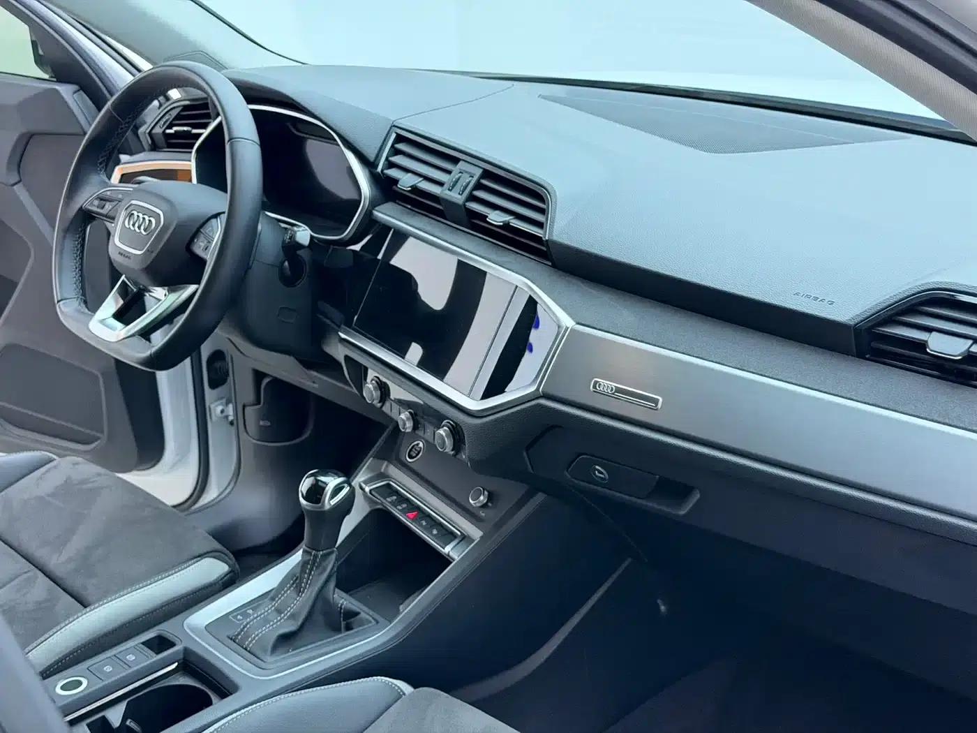 Audi Q3 2023 35 TFSI Fashion Dynamic (1.4T) — миниатюра 13