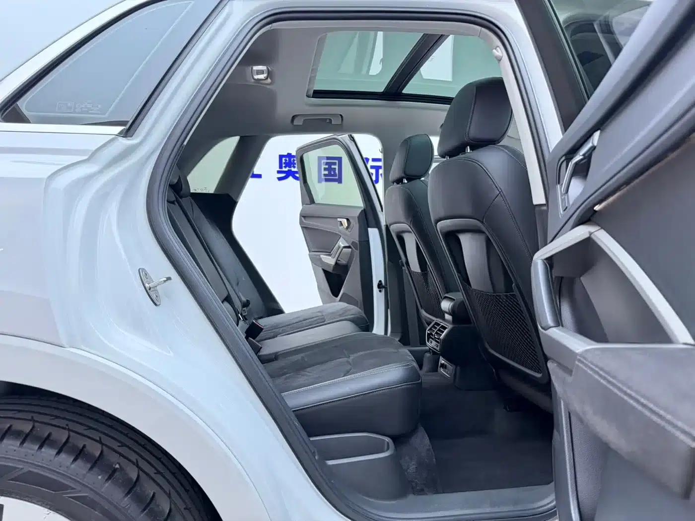 Audi Q3 2023 35 TFSI Fashion Dynamic (1.4T) — миниатюра 17