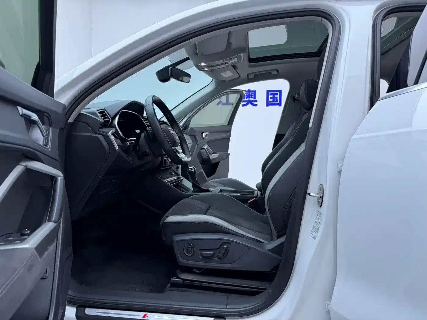 Audi Q3 2023 35 TFSI Fashion Dynamic (1.4T) — миниатюра 5