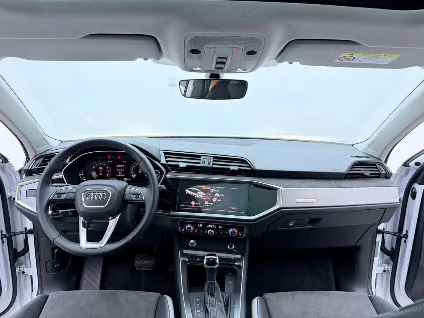 Audi Q3 2021 35 TFSI Progressive Dynamic — миниатюра 13