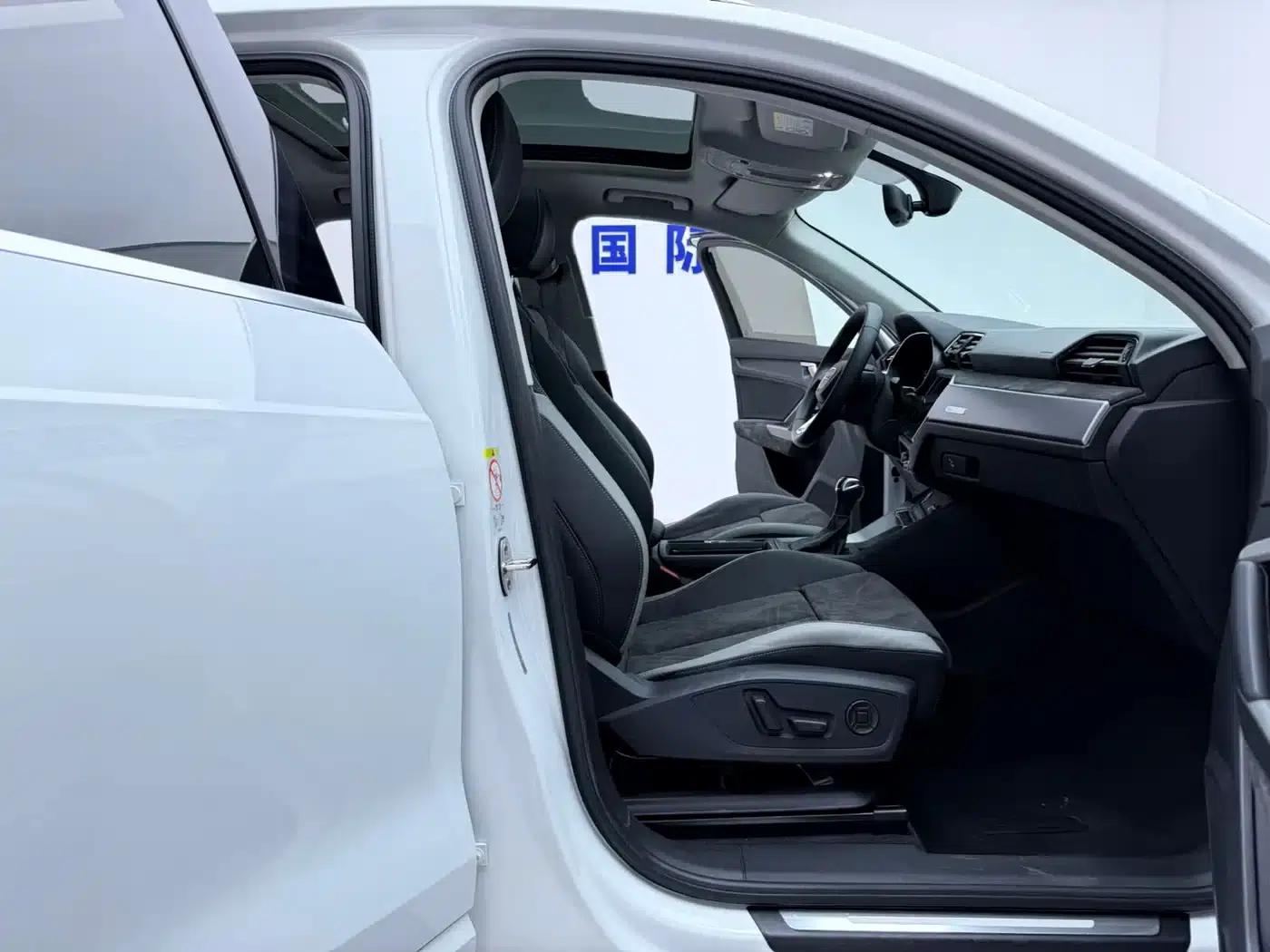 Audi Q3 2021 35 TFSI Progressive Dynamic — миниатюра 15