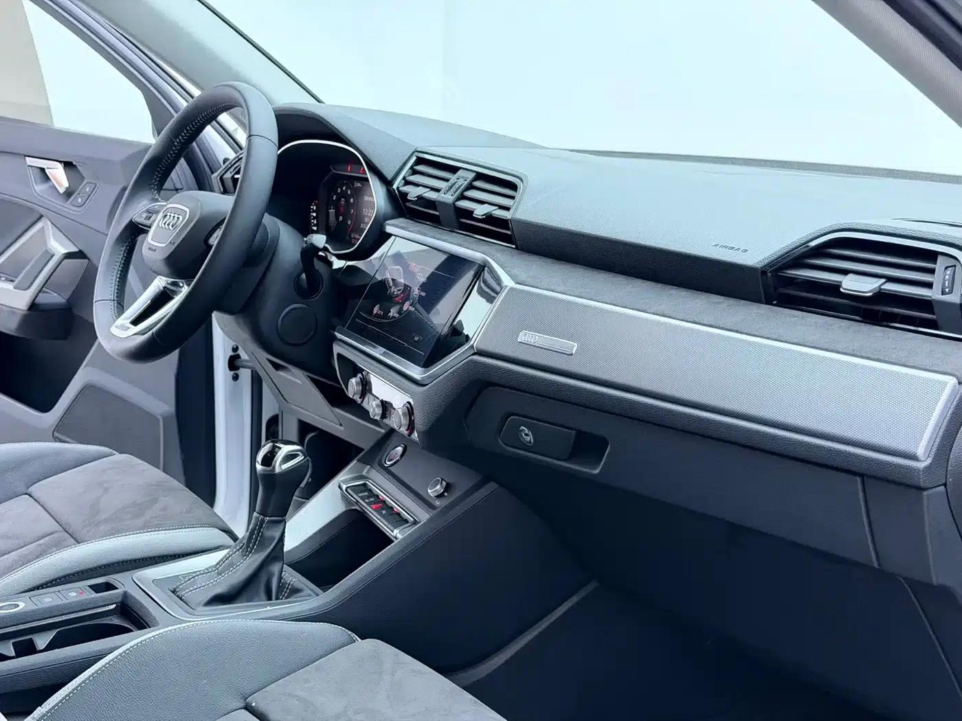 Audi Q3 2021 35 TFSI Progressive Dynamic — миниатюра 16