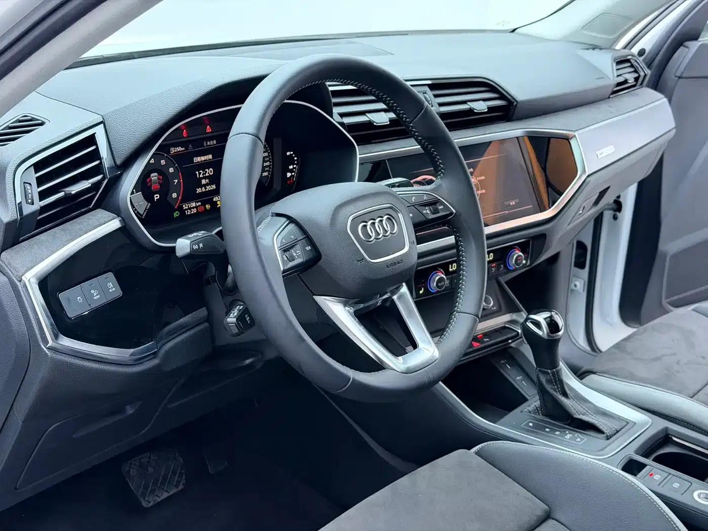 Audi Q3 2021 35 TFSI Progressive Dynamic — миниатюра 6