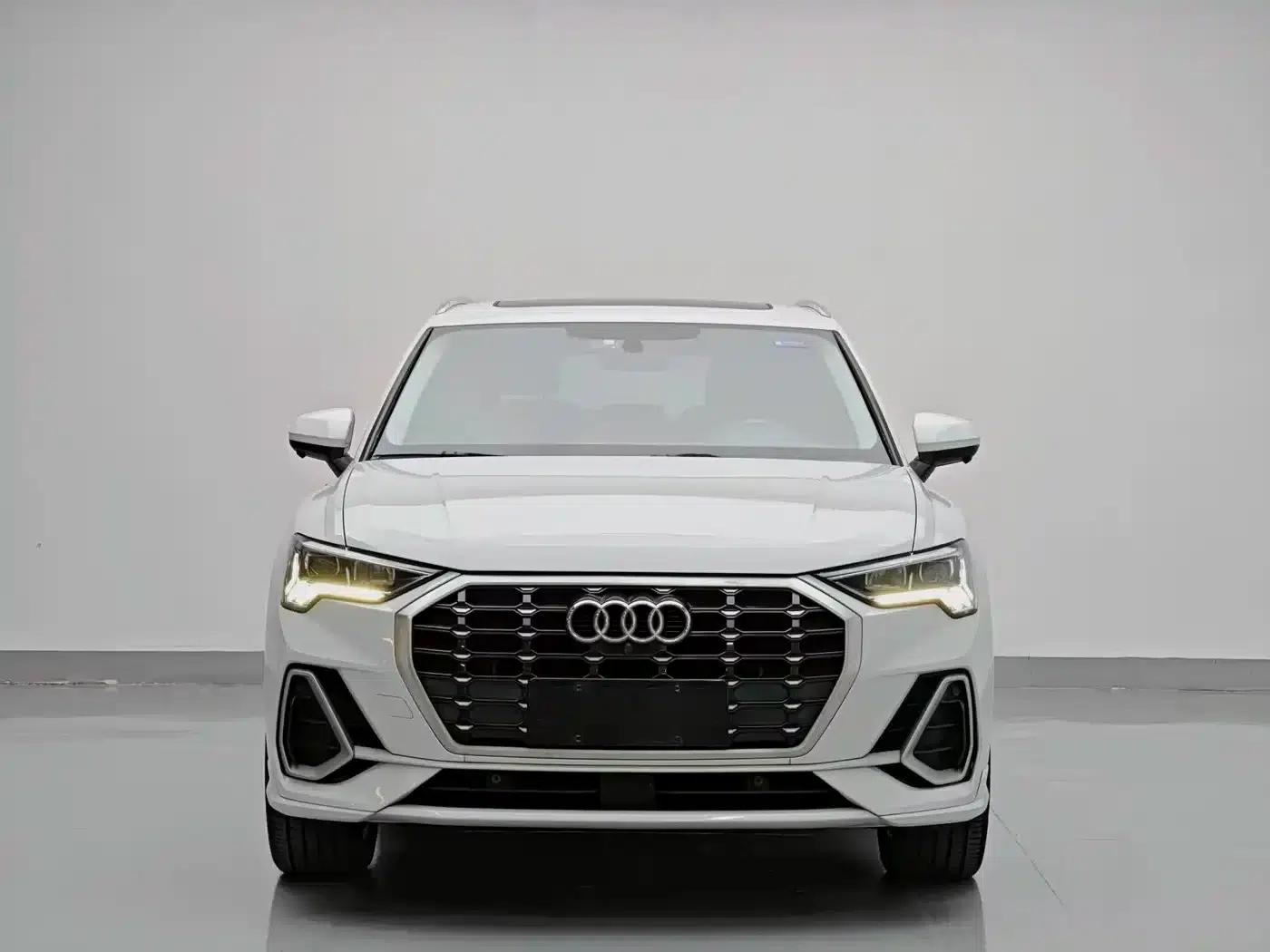Audi Q3 2023 35 TFSI Fashion Dynamic (1.4T) — миниатюра 2