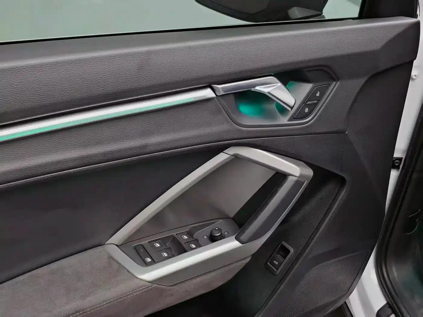 Audi Q3 2023 35 TFSI Fashion Dynamic (1.4T) — миниатюра 18