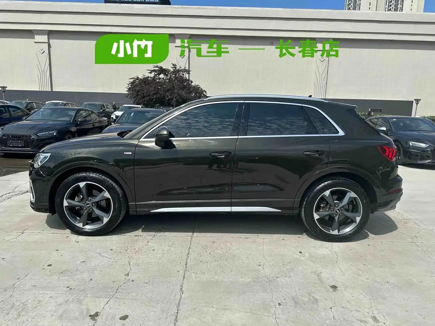 Audi Q3 2022 35 TFSI Progressive Dynamic — миниатюра 3
