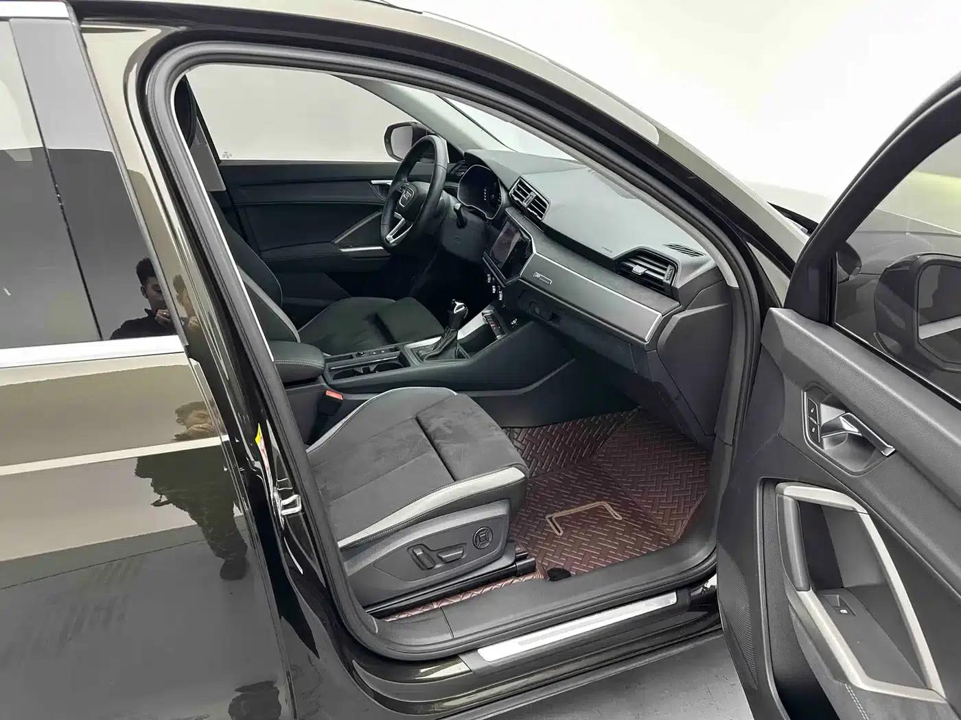 Audi Q3 2022 35 TFSI Progressive Dynamic — миниатюра 7