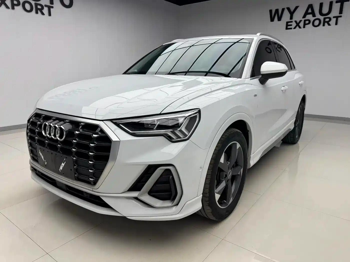 Audi Q3 2022 35 TFSI Fashion Dynamic Edition — миниатюра 1