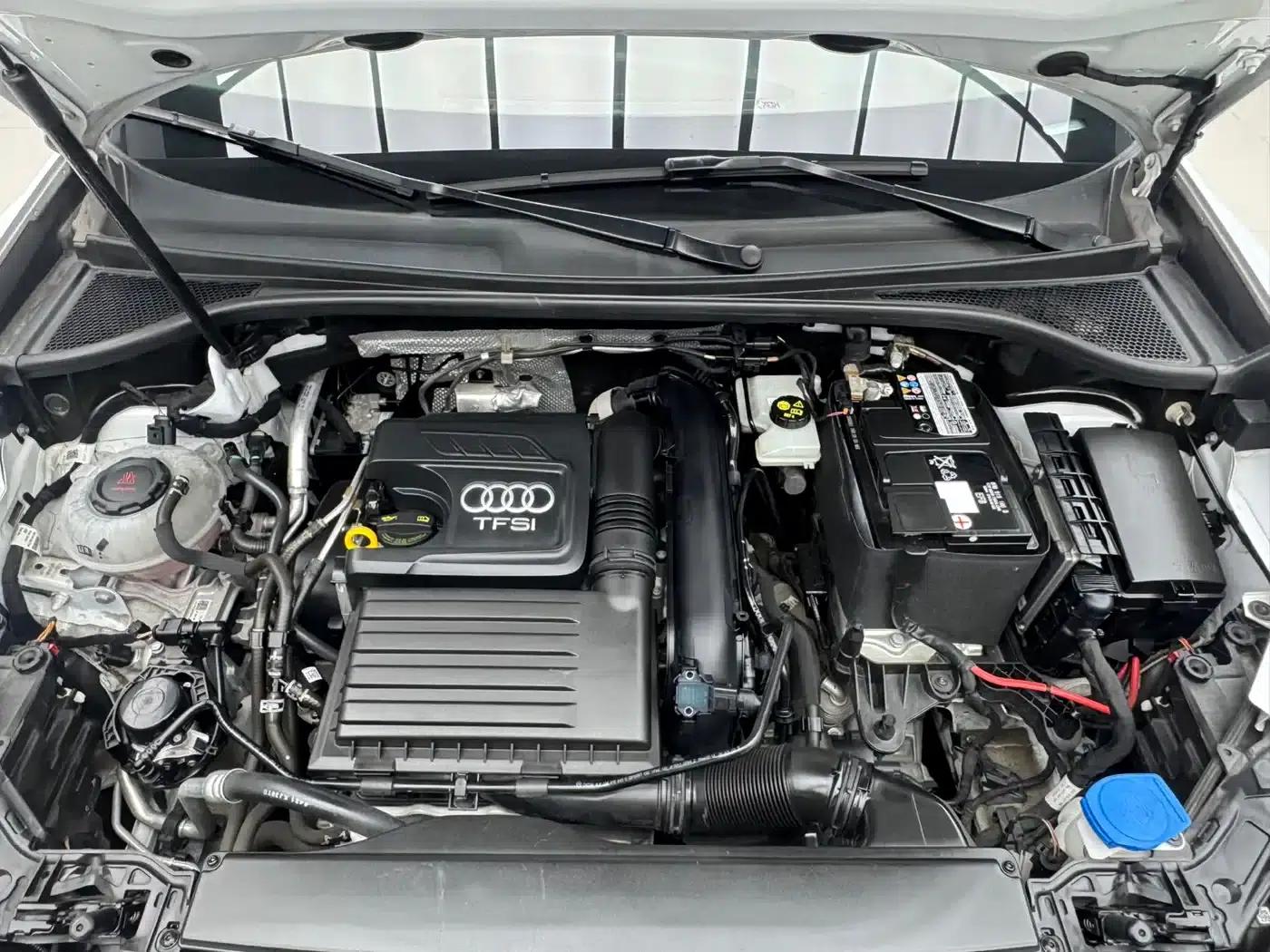 Audi Q3 2022 35 TFSI Progressive Dynamic — миниатюра 18
